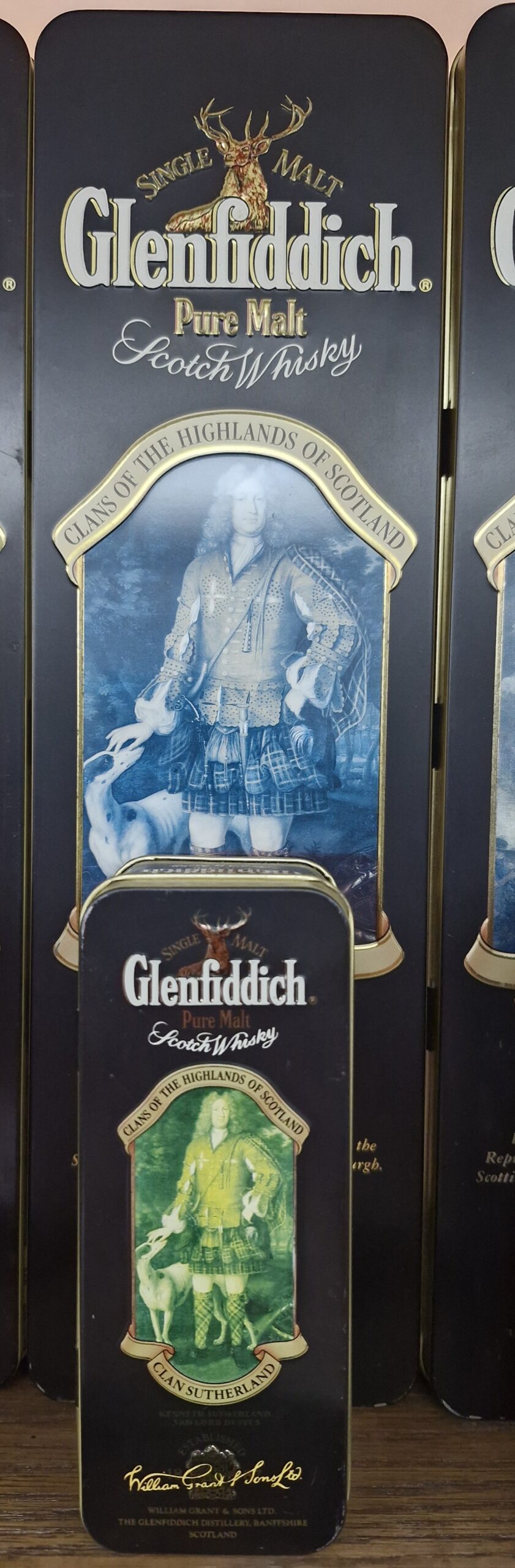 Glenfiddich Clan Sutherland + collectors tin 50ml +tin